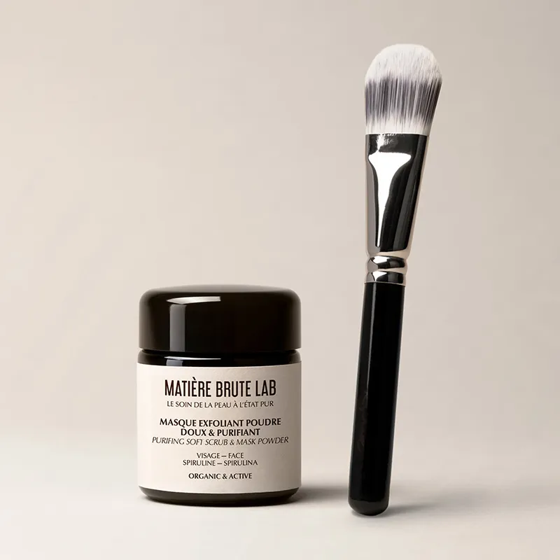 Le lot Masque Exfoliant Poudre Doux et Purifiant et Pinceau Le lot Masque Exfoliant Poudre Doux et Purifiant et Pinceau