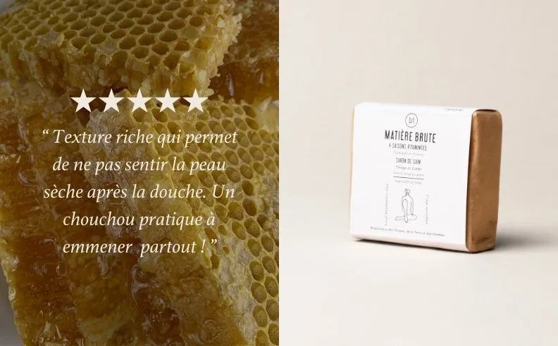 Un diptyque du savon doux et d'un avis