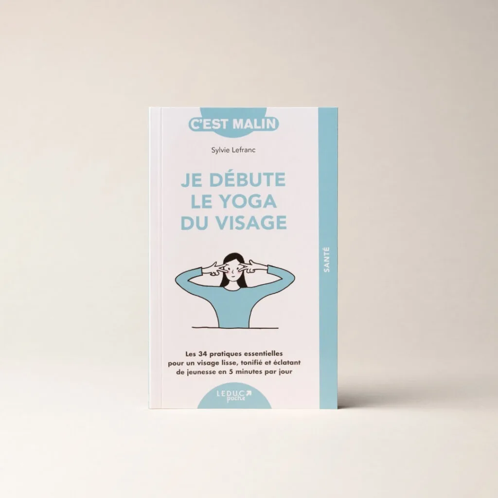 Une photo du livre je débute le yoga du visage de sylvie lefranc