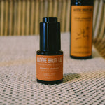 Sérum bio Apaisant à l'huile de Calendula Bio est un allié incontournable pour apaiser, calmer et réparer en douceur. Le soin de toute la famille.
La fleur de Calendula soulage les rougeurs, les démangeaisons, les inconforts cutanés.