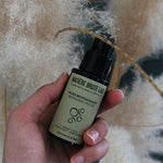 Huile Visage Revitalisante bio unifie le teint, réduit l'apparence des imperfections et révèle l'éclat naturel de votre peau