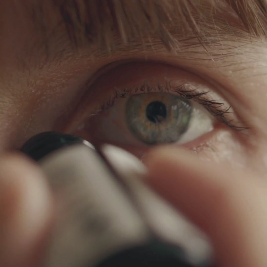 contour des yeux, anti-cernes, anti-poches, rides, ridules, regard terne