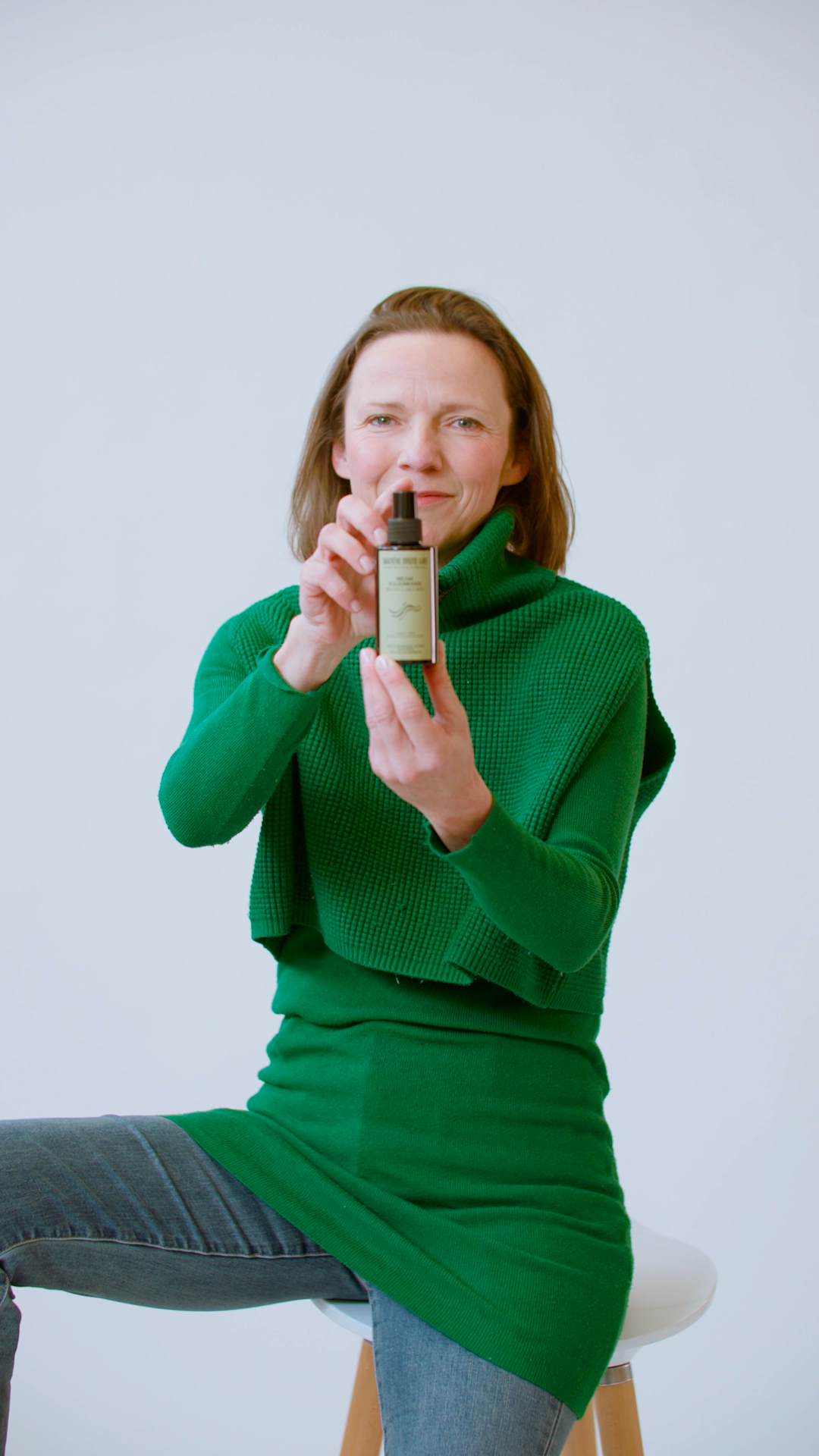 Signature olfactive par Alexandra Kosinski, Parfumeur de la Brume Équilibrante Bio - Rougeurs, déséquilibre | Matière Brute Lab