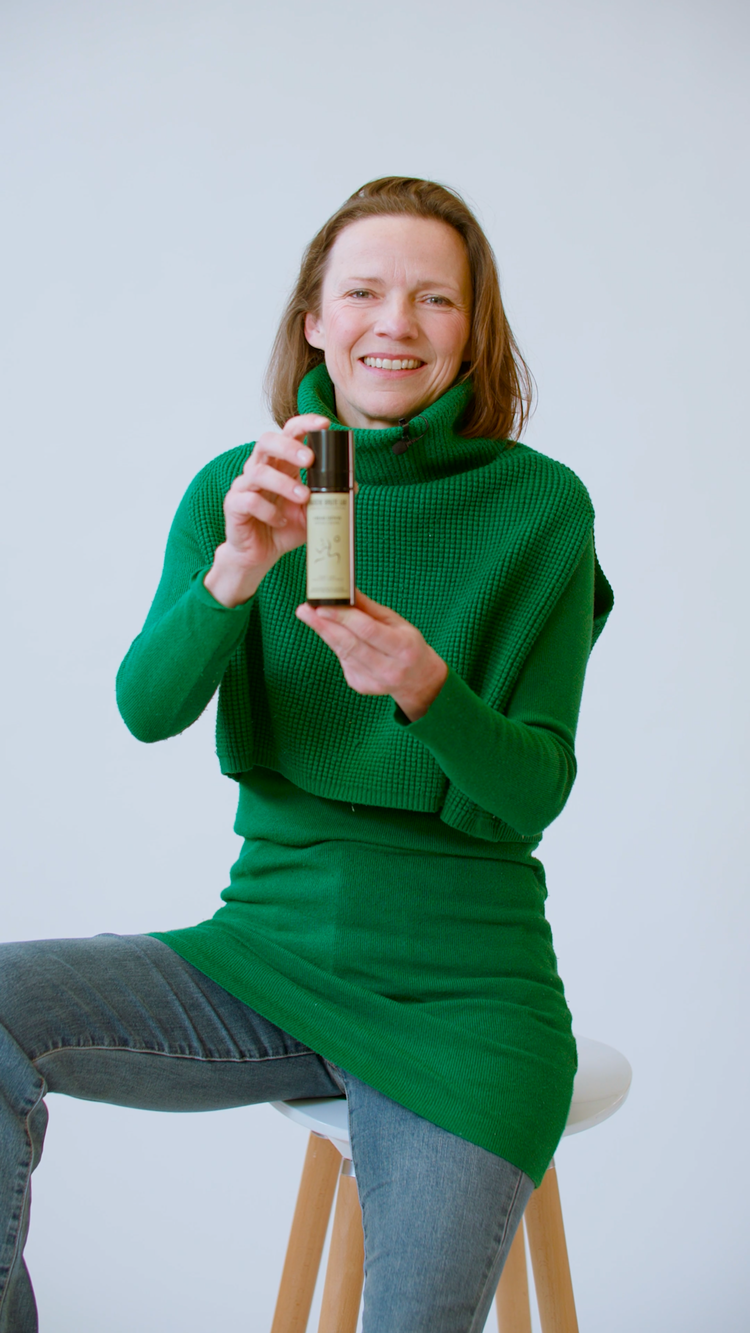 Signature olfactive par Alexandra Kosinski, Parfumeur de la Crème Détox Bio - Peaux mixtes à grasses | Matière Brute Lab