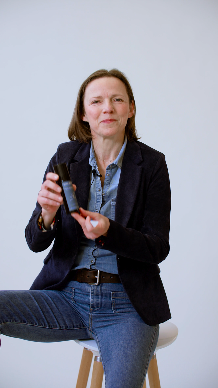 Signature olfactive par Alexandra Kosinski, Parfumeur de la Crème Protectrice Bio - Peaux sensibles, irritations | Matière Brute Lab