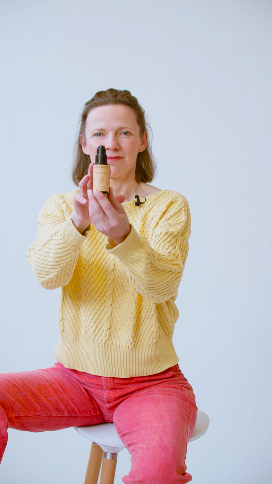 Signature olfactive par Alexandra Kosinski, Parfumeur de l'Huile Équilibrante Bio - Peaux sensibles | Matière Brute Lab