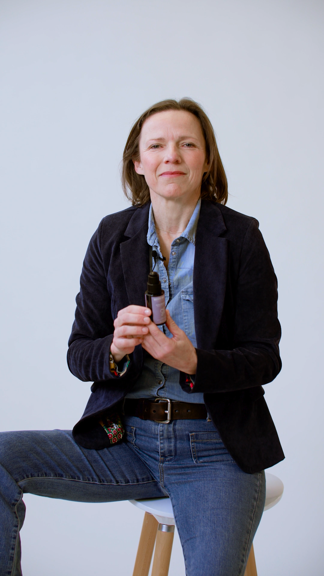 Signature olfactive par Alexandra Kosinski, Parfumeur de l’Huile Protectrice Bio - Peaux sèches, tiraillements | Matière Brute Lab